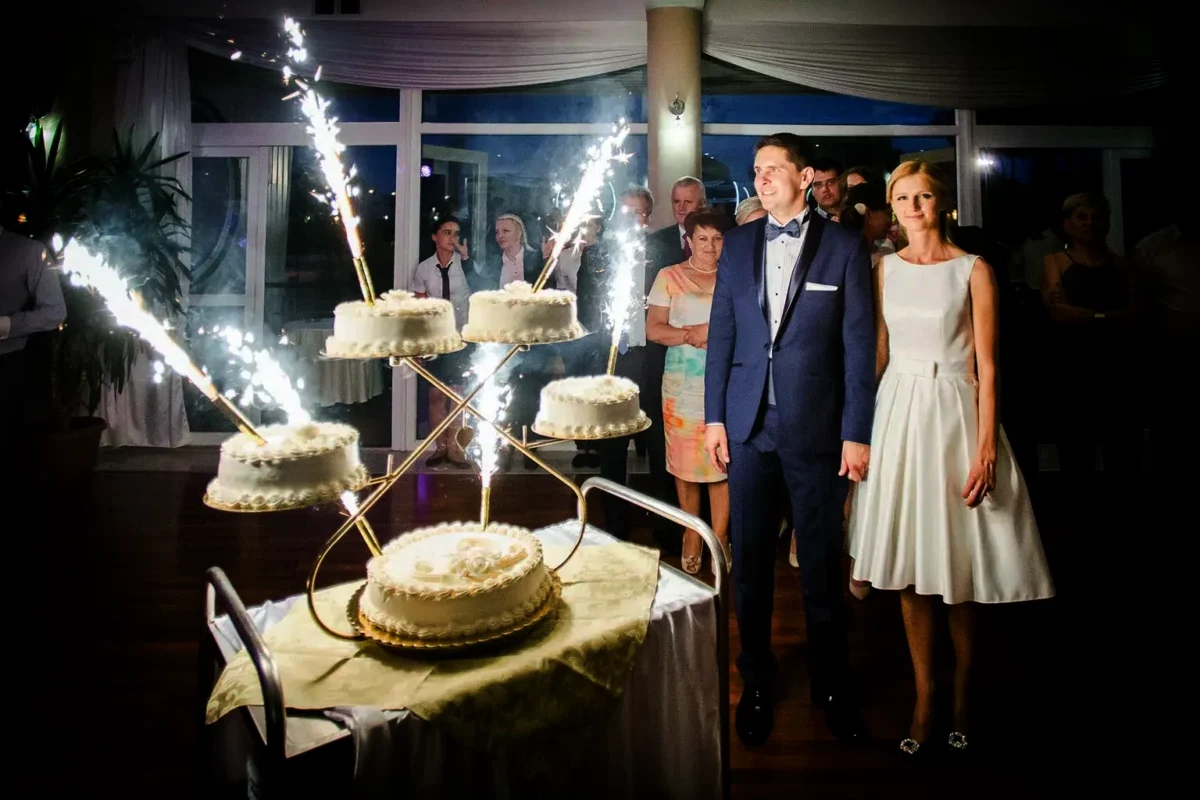 Fotografia ślubna Łódź tort weselny