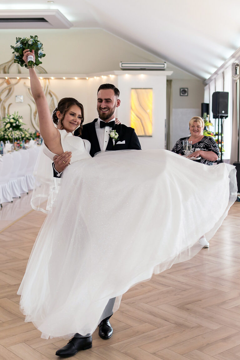 Fotograf ślubny Łódź reportaż z wesela