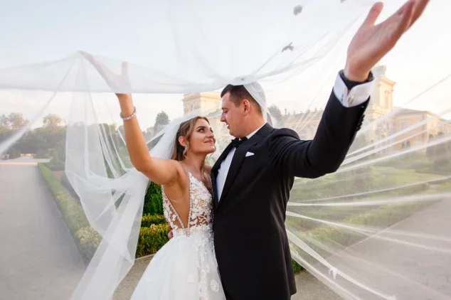 Zdjęcia weselne - Plener ślubny w Wilanowie fotografia ślubna plenerowa Łódź Warszawa