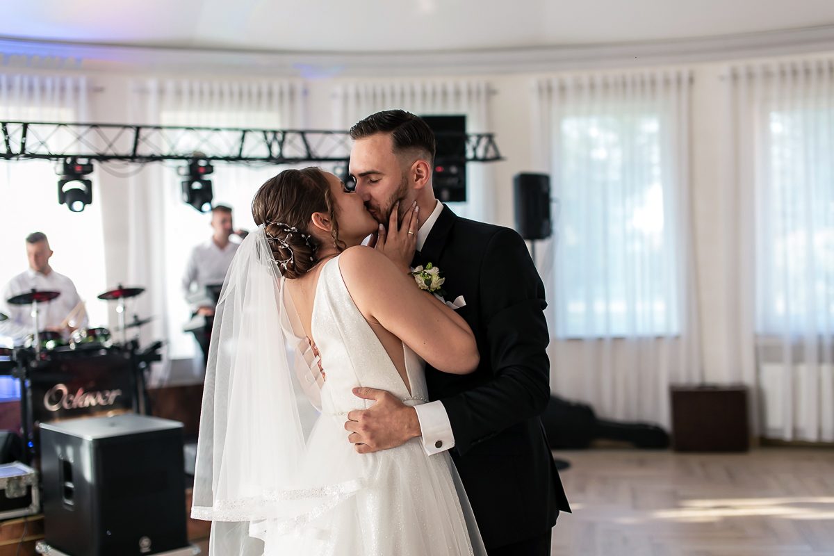 Fotograf ślubny Łódź reportaż z wesela